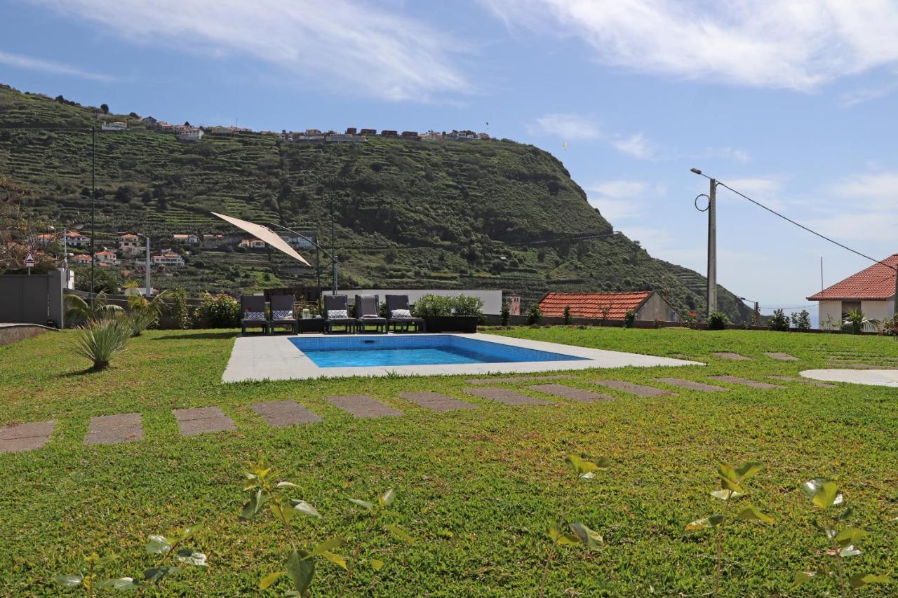 Villa Casa Das Rosas By Homing à Arco da Calheta  Extérieur photo