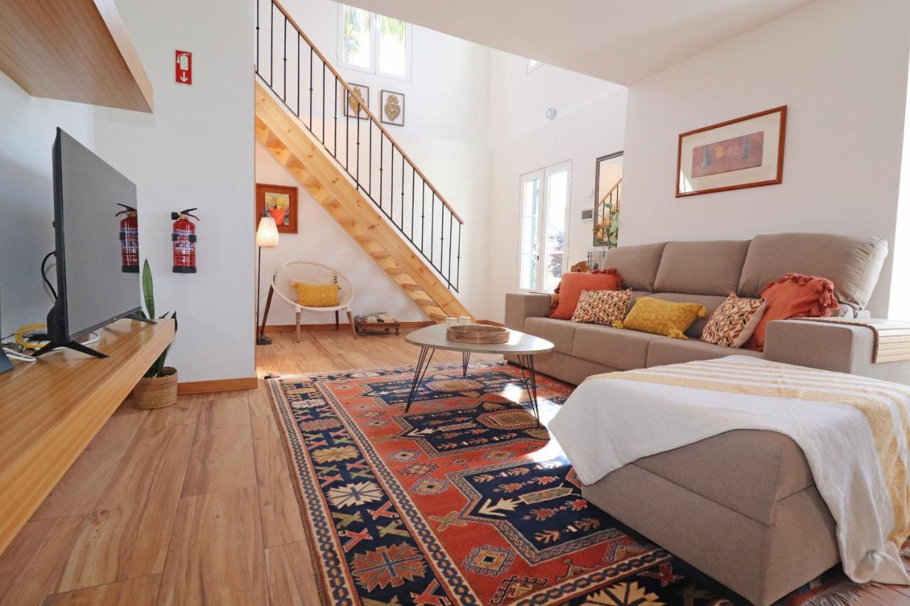 Villa Casa Das Rosas By Homing à Arco da Calheta  Extérieur photo